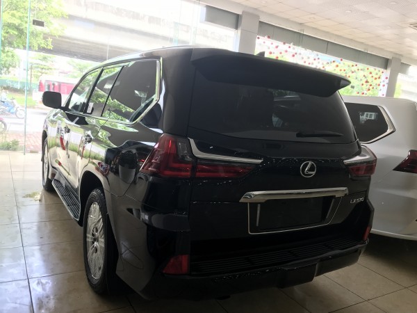 Lexus LX 570 Bán Lexus LX570 nhập mỹ màu đen,2018