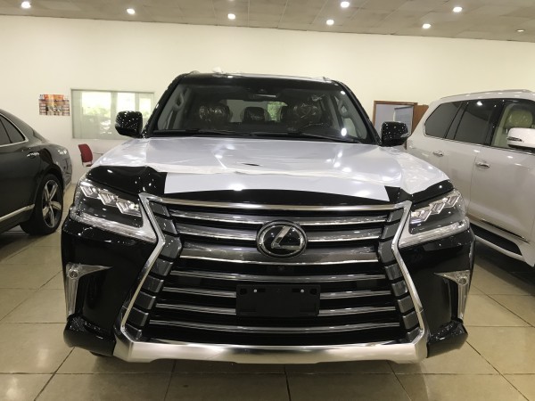 Lexus LX 570 Bán Lexus LX570 màu đen,nội thất nâu2018