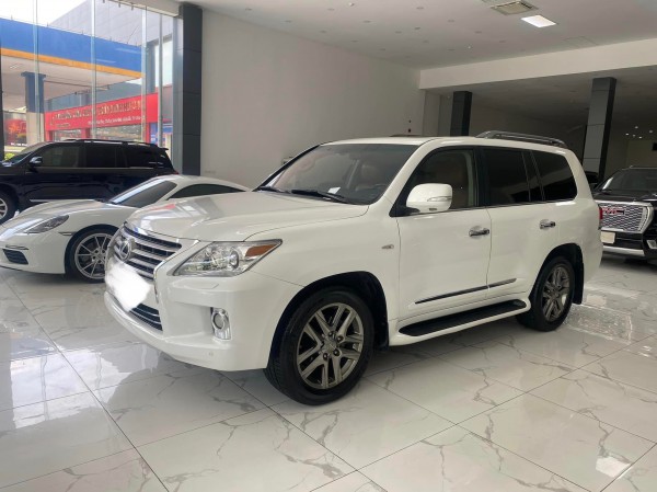 Lexus LX 570 Bán Lexus LX570 sản xuất 2011 bản full,