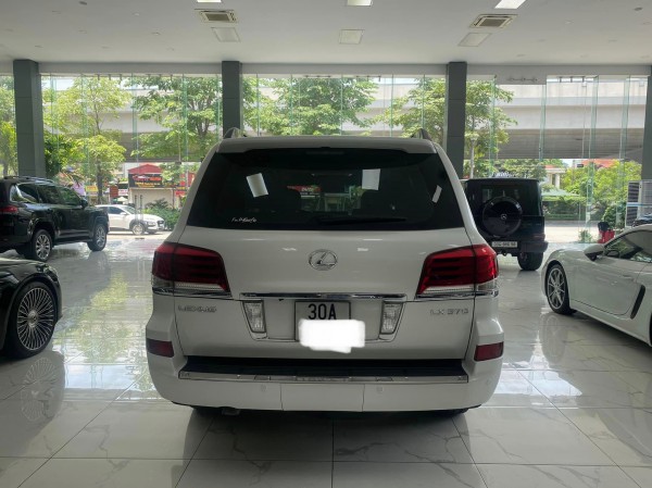 Lexus LX 570 Bán Lexus LX570 sản xuất 2011 bản full,