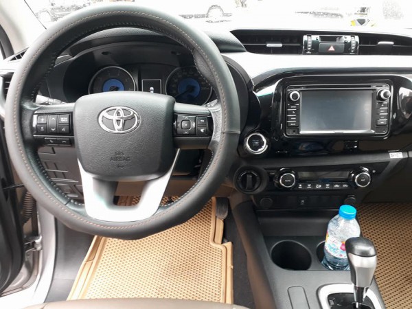 Toyota Hilux G bản 3.0 Xám 2016  tự động full rất đẹp