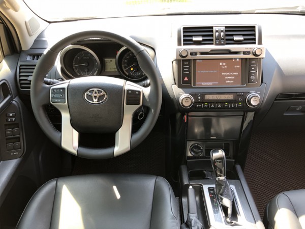 Toyota Prado BÁN Lancuiser Prado TXL nhập 2015 Mới Nh