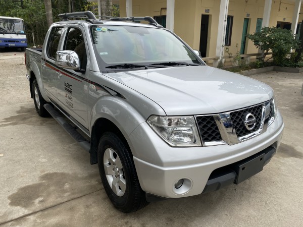 Nissan Navara Bán Nissan Navana bán tải đời 2013