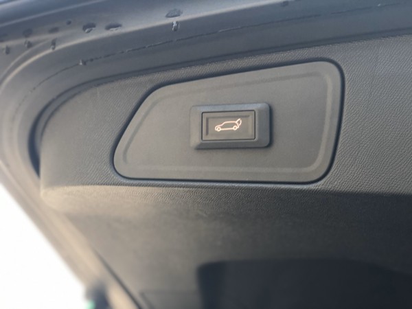 Peugeot 3008 bản FULL cao nhất 2019