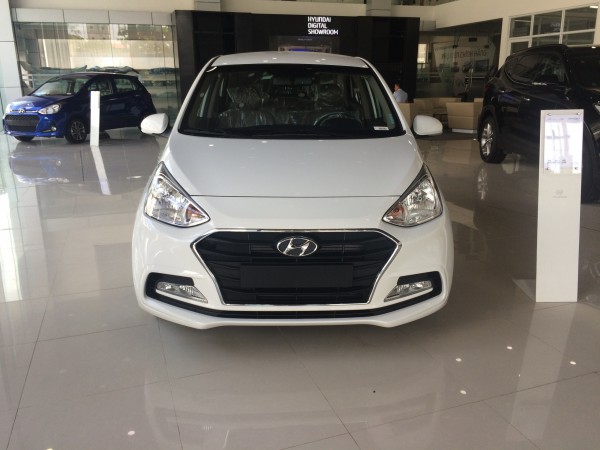 Hyundai i10 Sedan MT Full, đủ các màu hổ trợ trả góp