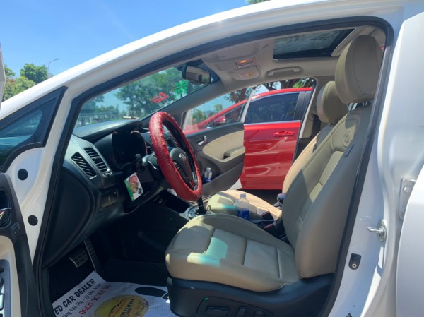 Kia Cerato Kia cerato 2.0AT sx 2016.