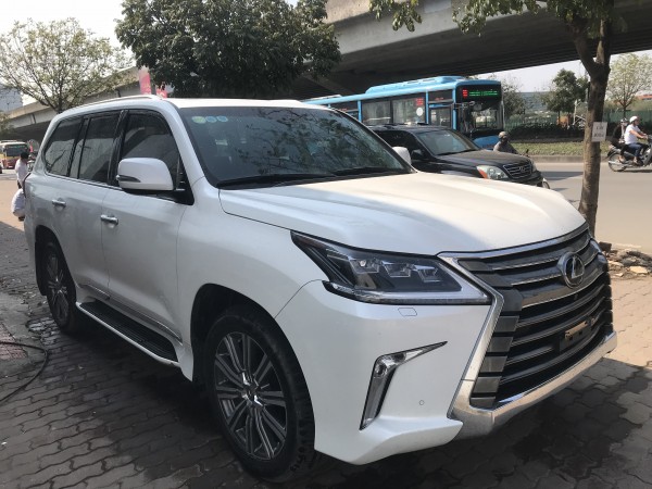 Lexus LX 570 Bán Lexus LX570 sản xuất và đăng ký 2016