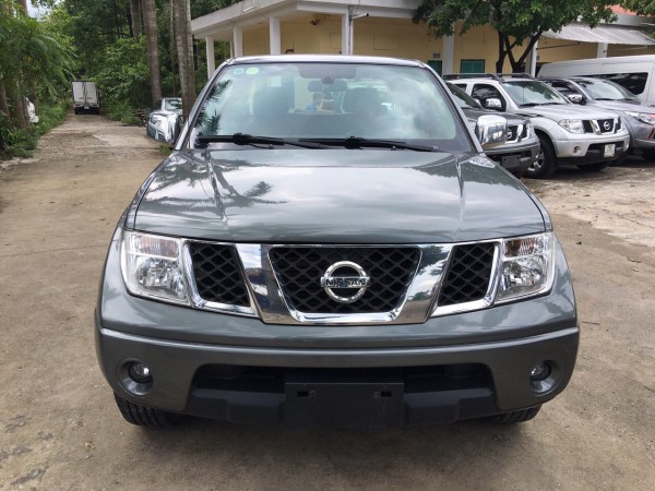 Nissan Navara Bán xe nissan navana đời 2011 số sàn