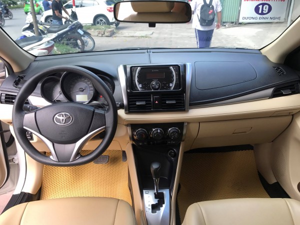 Toyota Vios E 1.5AT 2017 - Trắng