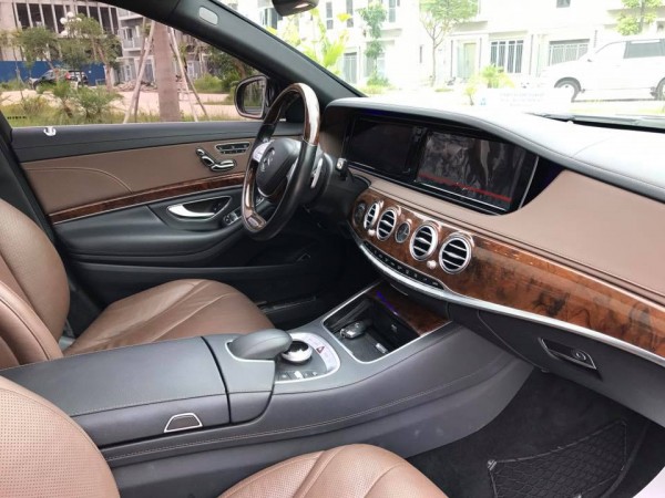 Mercedes-Benz S 400 sản xuất và đăng ký 2014