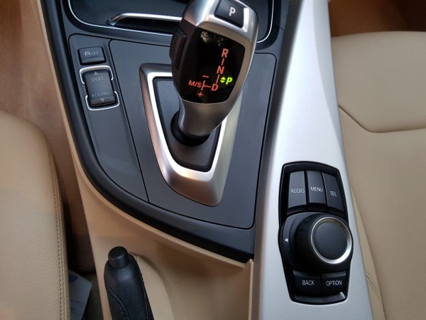 BMW 320 i sản xuất 2015