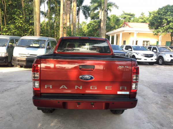 Ford Ranger Bán ford ranger XLS đời 2015,số tự động,