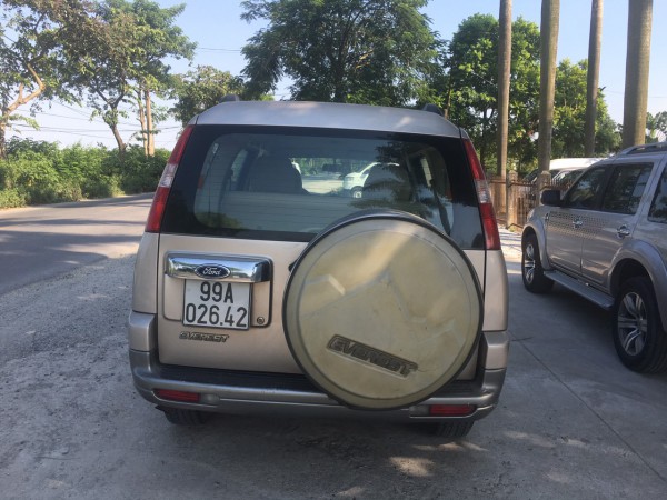 Ford Everest Bán xe ford Everet 7 chỗ,máy dầu,số sàn