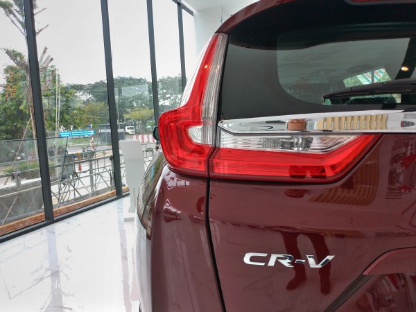 Honda CR-V Đỏ giao trước tết. Trả trước 260 triệu