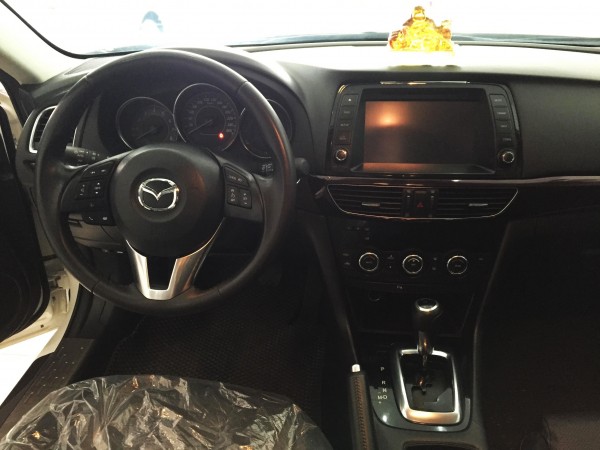 Mazda 6 Sedan 2.0AT 2016 - Trắng