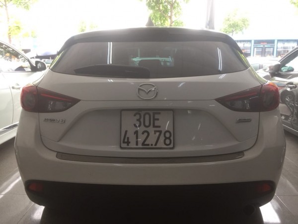 Mazda 3 Mazda 3 Hatchback  1.5 AT 2017
