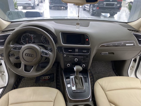 Audi Q5 Bán Audi Q5 2.0,sản xuất 2013