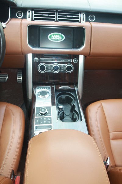 Land Rover Range Rover LWB Black Edition sản xuất 2014 đk 2015
