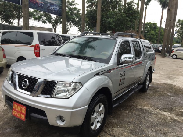 Nissan Navara Bán Nissan Navana số tự động,bản cao cấp