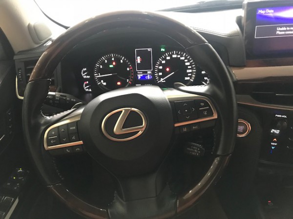 Lexus LX 570 Bán Lexus LX570 Biển siêu lướt sx 2016