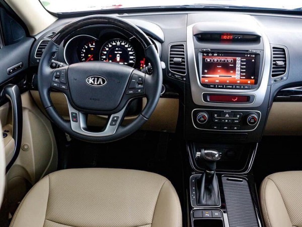 Kia Sorento Kia Sorento Khuyến Mãi Sốc Tháng 11