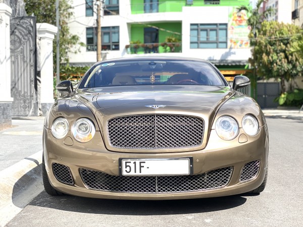 Bentley Continental GT Coupe 2 cửa thể thao