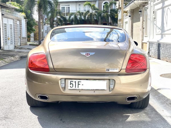 Bentley Continental GT Coupe 2 cửa thể thao