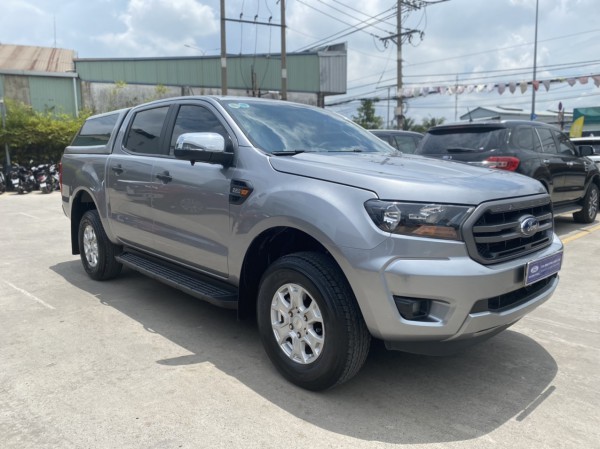 Ford Ranger XLS AT 2019 Màu Bạc Nhập Khẩu