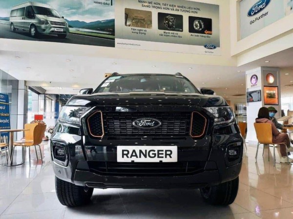 Ford Ranger Ranger Wildtrak 2021 Màu đen - giao ngay