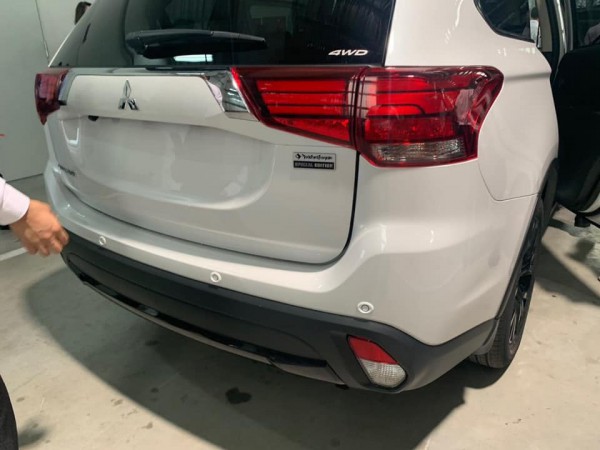 Mitsubishi Outlander Mitsubíhi Outlander 2019 mới