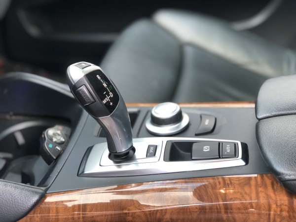 BMW X6 màu đỏ nhập ĐỨC, xDrive 35i, xe mới từ