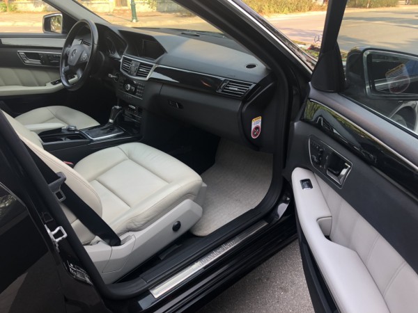 Mercedes-Benz E 250 2009 xe đẹp xuất sắc
