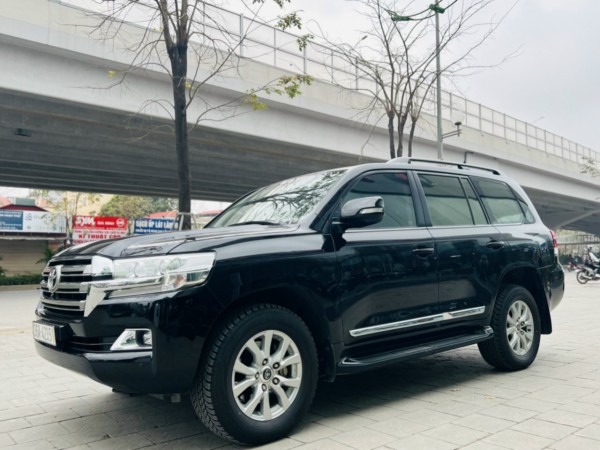 Toyota Land Cruiser Bán Toyota Land Cruiser 4.6 V8 2019