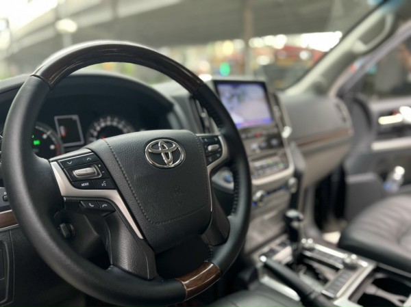 Toyota Land Cruiser Bán Toyota Land Cruiser 4.6 V8 2019