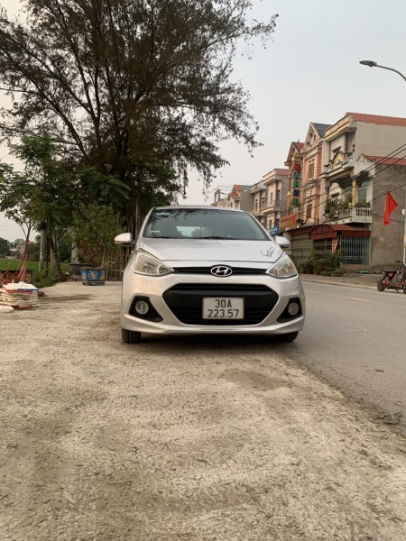 Hyundai i10 CẦN BÁN XE HUYNDAI GRAND I10 SX 2015