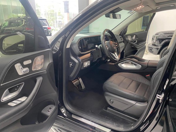 Mercedes-Benz Bán Mercedes GLS450 Model và đăng ký 23