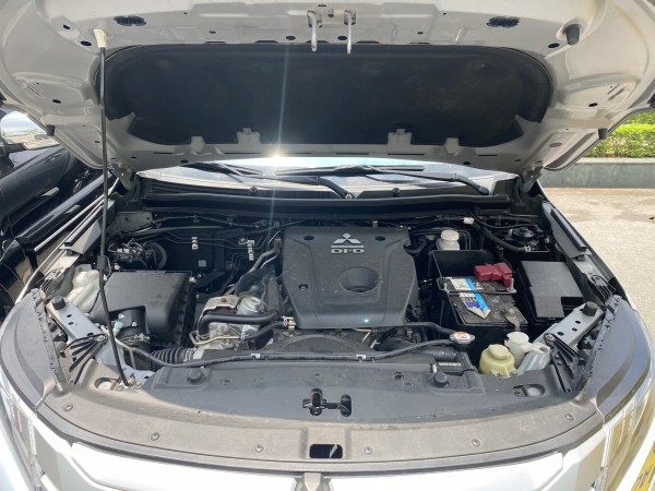 Mitsubishi Triton CHÍNH CHỦ CẦN BÁN XE TRITON PREMIUM 2019
