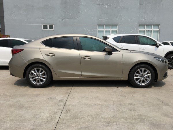 Mazda 3 Mazda 3 KM cực khủng, hỗ trợ giá hấp dẫn