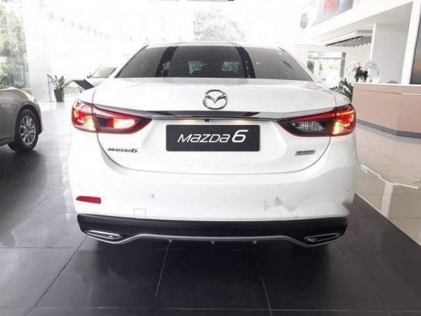 Mazda 6 Mazda6 Deluxe ưu đãi hỗ trợ trả 90%