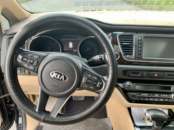 Kia bán xe Kia sedona SX 2019 bản platiumD