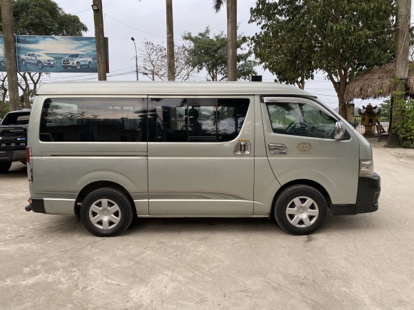 Toyota Hiace Bán xe Toyota Hiace 16 chỗ đời 2011