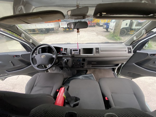 Toyota Hiace Bán xe Toyota Hiace 16 chỗ đời 2011