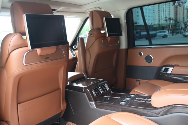 Land Rover Range Rover BLACK EDITION LWB sản xuất 2014 Full đồ.