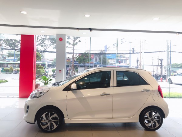 Kia Morning 2019, hỗ trợ vay 85%, trả trước 105tr