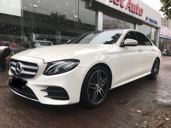 Mercedes-Benz 300 Bán Mercedes E300 AMG sản xuất 2016