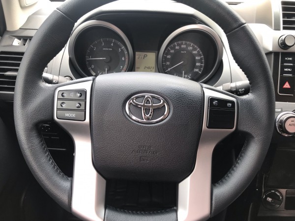 Toyota Prado 2017 nâu