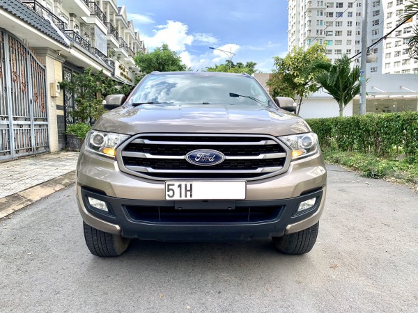 Ford Everest 2019 Diesel AT nhập THÁI 1 Biển TPHCM