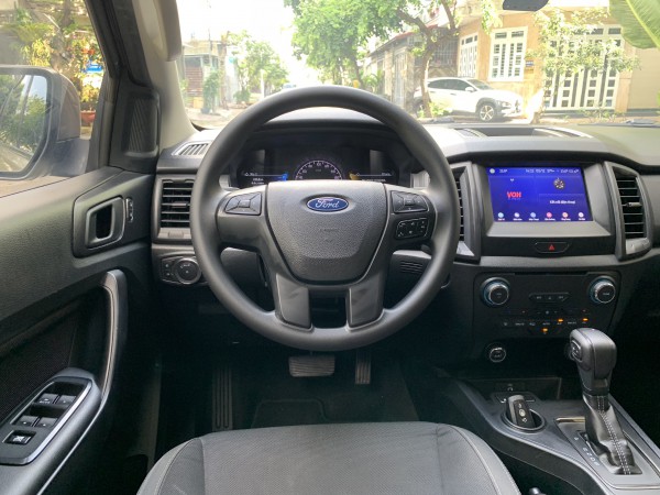 Ford Everest 2019 Diesel AT nhập THÁI 1 Biển TPHCM