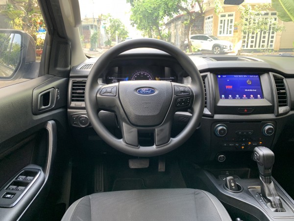 Ford Everest 2019 Diesel AT nhập THÁI 1 Biển TPHCM