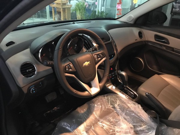 Chevrolet Cruze LTZ 1.8 AT 2015 model 2016